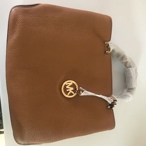 Michael Kors tote